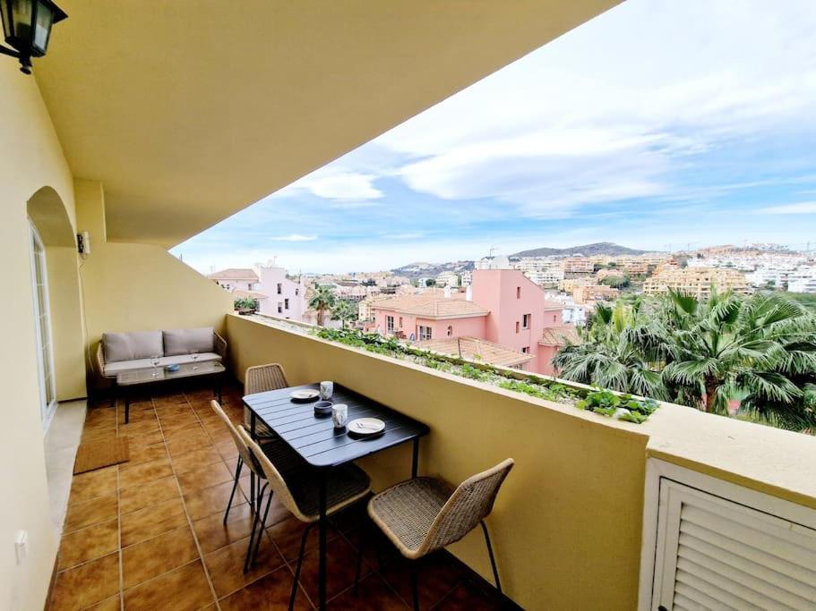 Royal Golf View: 2Br, Pools & Ac Sitio de Calahonda Exterior foto