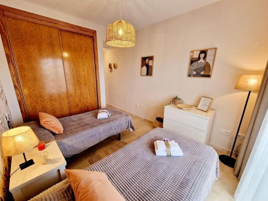 Royal Golf View: 2Br, Pools & Ac Sitio de Calahonda Exterior foto