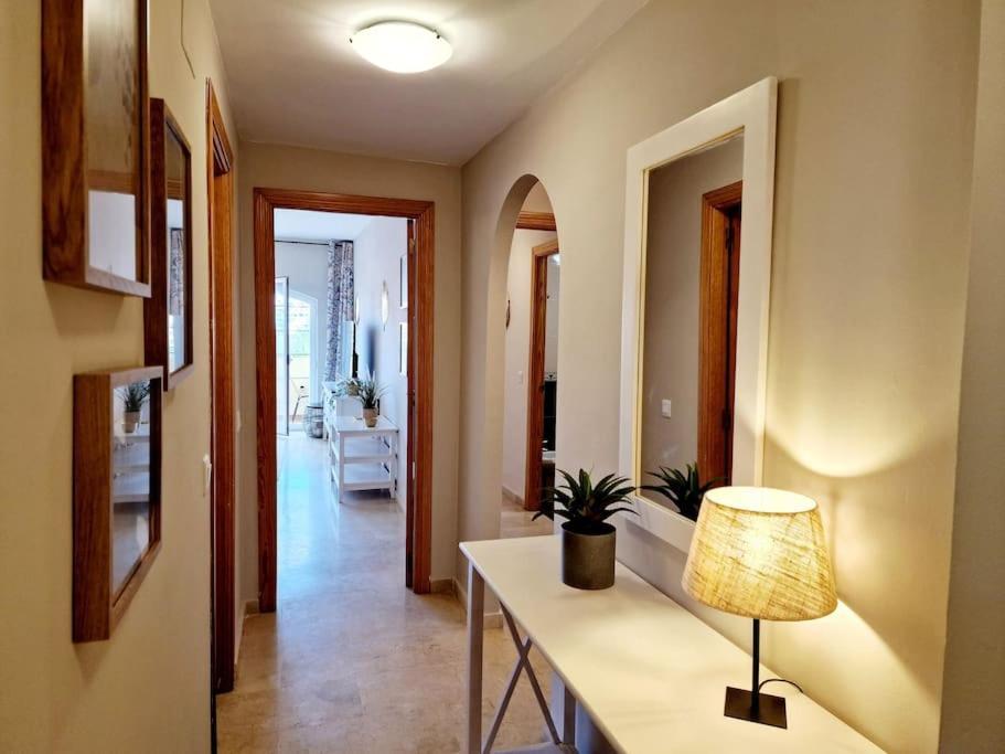 Royal Golf View: 2Br, Pools & Ac Sitio de Calahonda Exterior foto