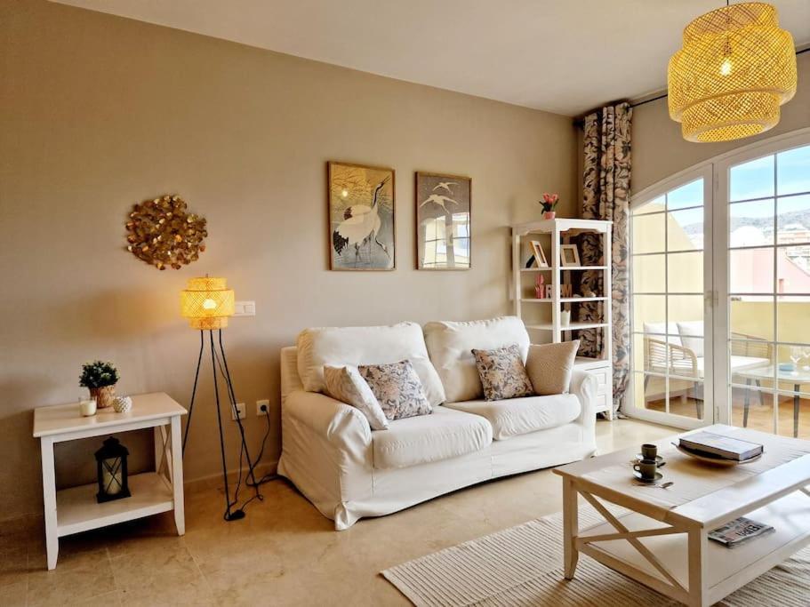 Royal Golf View: 2Br, Pools & Ac Sitio de Calahonda Exterior foto