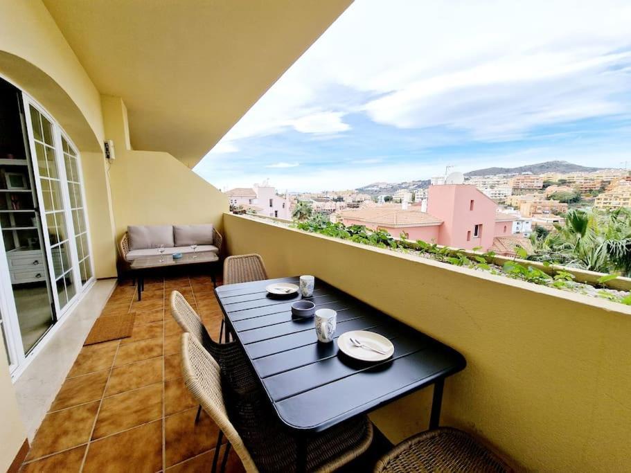 Royal Golf View: 2Br, Pools & Ac Sitio de Calahonda Exterior foto